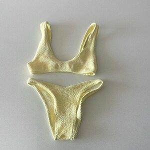 Bond Eye yellow bikini